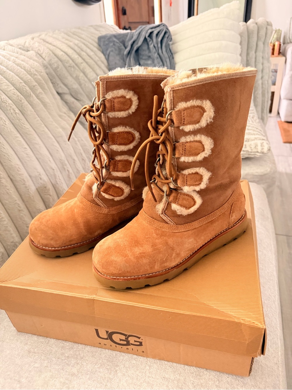 Vintage UGG Australia “rommy”
